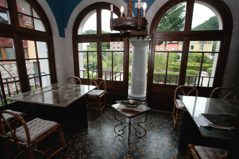 Hotel Palacete Real